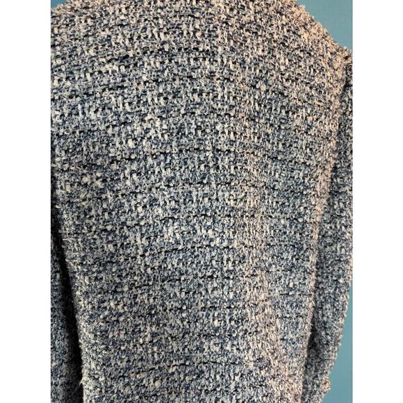 Chico's Boucle Jacket Blazer Open Front, 2 Zipper Pockets Blue White Lined 1 M 8 - Picture 4 of 9